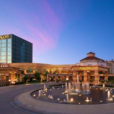 Argosy Casino Hotel & Spa Riverside Екстериор снимка