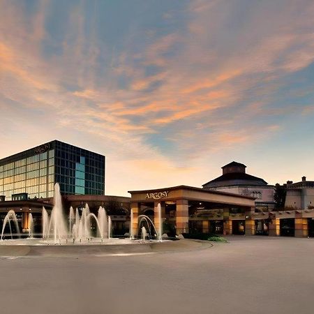 Argosy Casino Hotel & Spa Riverside Екстериор снимка