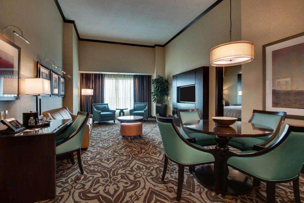 Argosy Casino Hotel & Spa Riverside Стая снимка