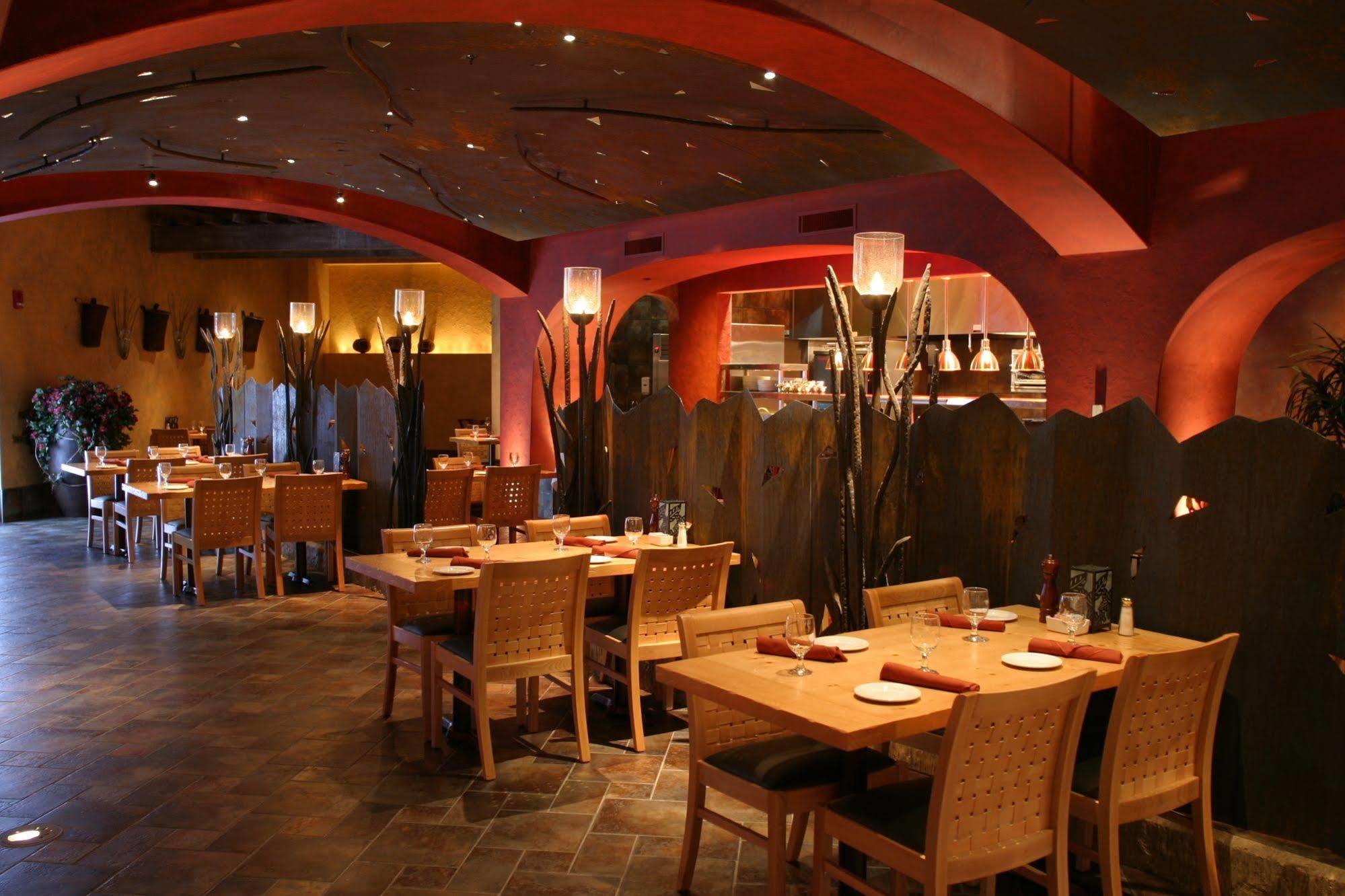 Argosy Casino Hotel & Spa Riverside Екстериор снимка